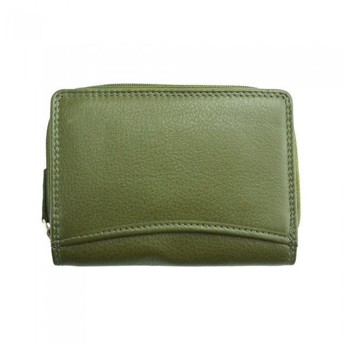 Italian Style: The Diamante Compact and Elegant Leather Wallet